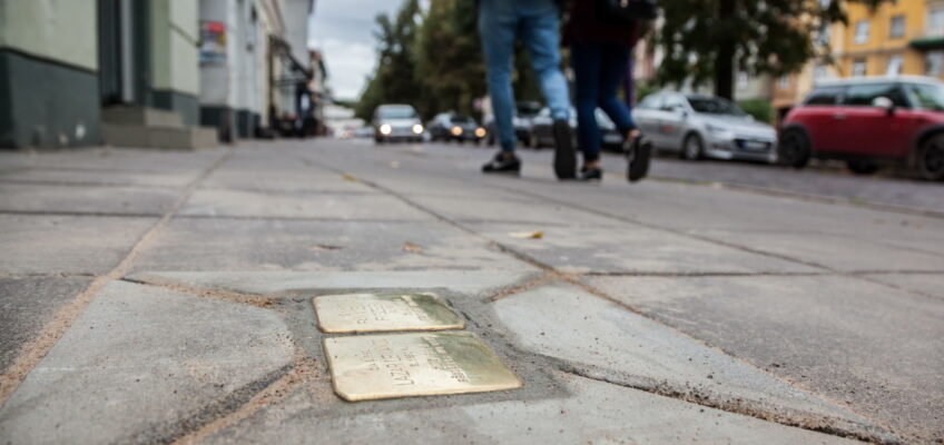 Stumbling stones (Stolpersteine) to be unveiled for Jewish artists in Vilnius