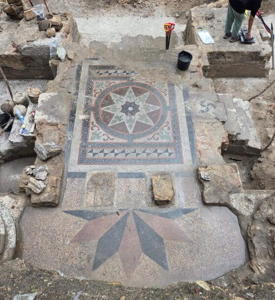 Coloured terrazzo floor of the Bimah of the Great Synagogue of Vilna
Photo: Jon Seligman, Israel Antiquities Authority